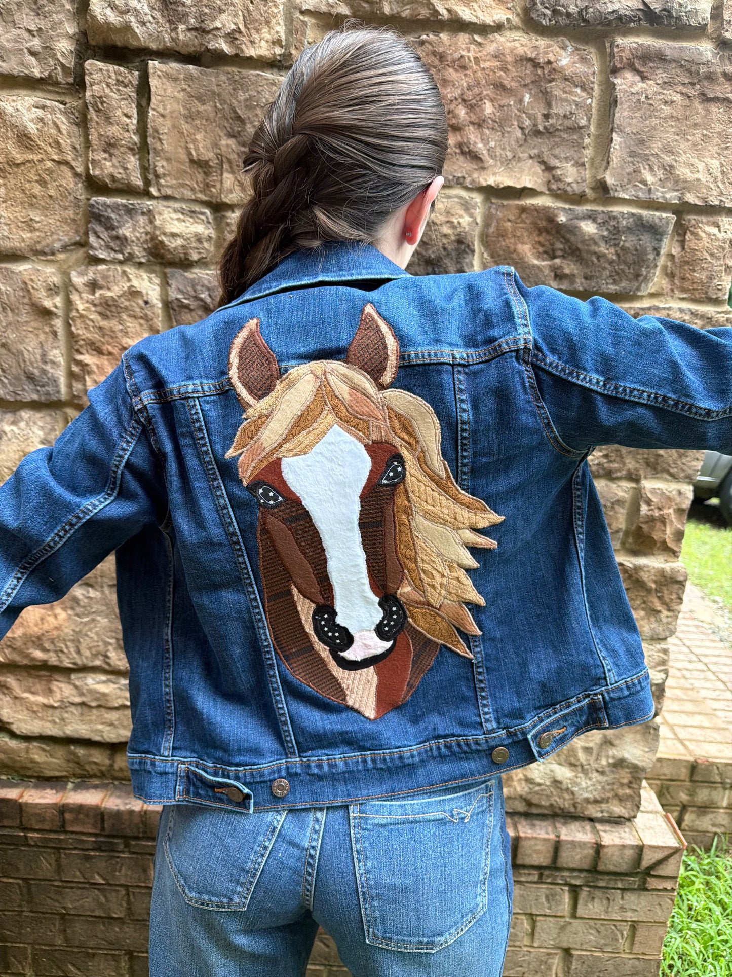 Horse With No Name